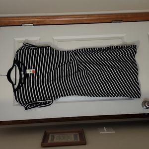 Gap Tee Dress with some side ruching navy and white